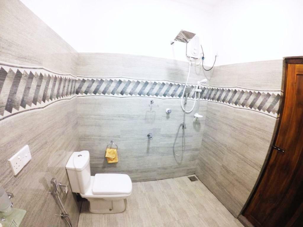 Guitar Bay Hotel Аругам Бей Екстериор снимка