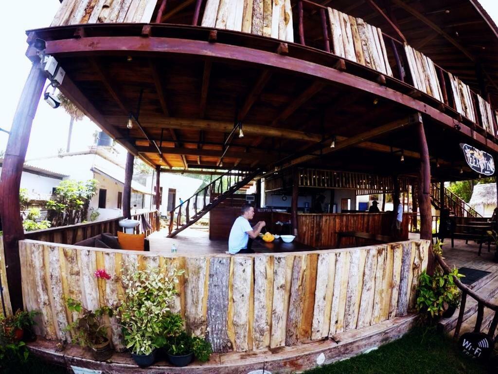 Guitar Bay Hotel Аругам Бей Екстериор снимка